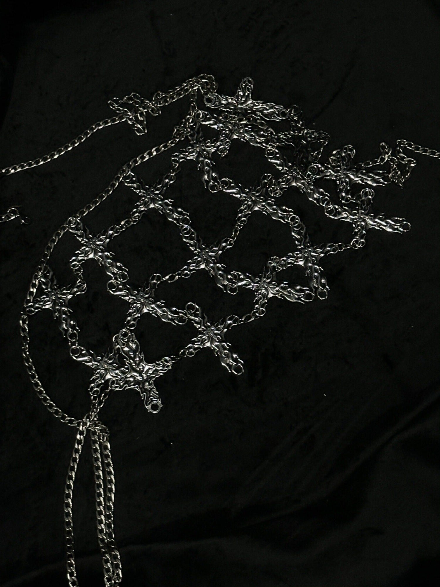 TH4SWE Elegant Minimalist Sleek Silver Everyday Jewelry Gift Pendants