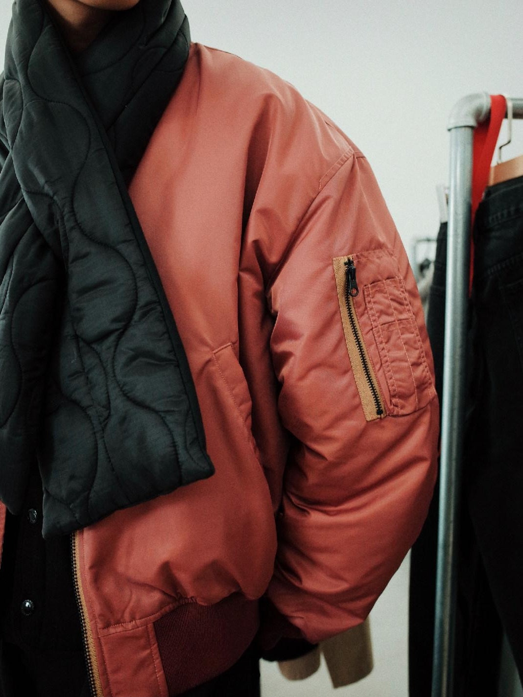 SUPERTOFU Warm Thick Salmon Striped Baseball Collar Cuffed Sleeves Unisex Bomber Jackets