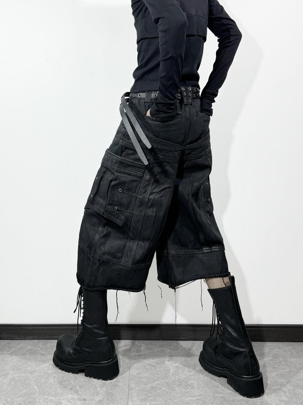 ATAnothingness Breathable Pure Cotton Relaxed Cargo Straight Unisex Metallic Black Denim Shorts