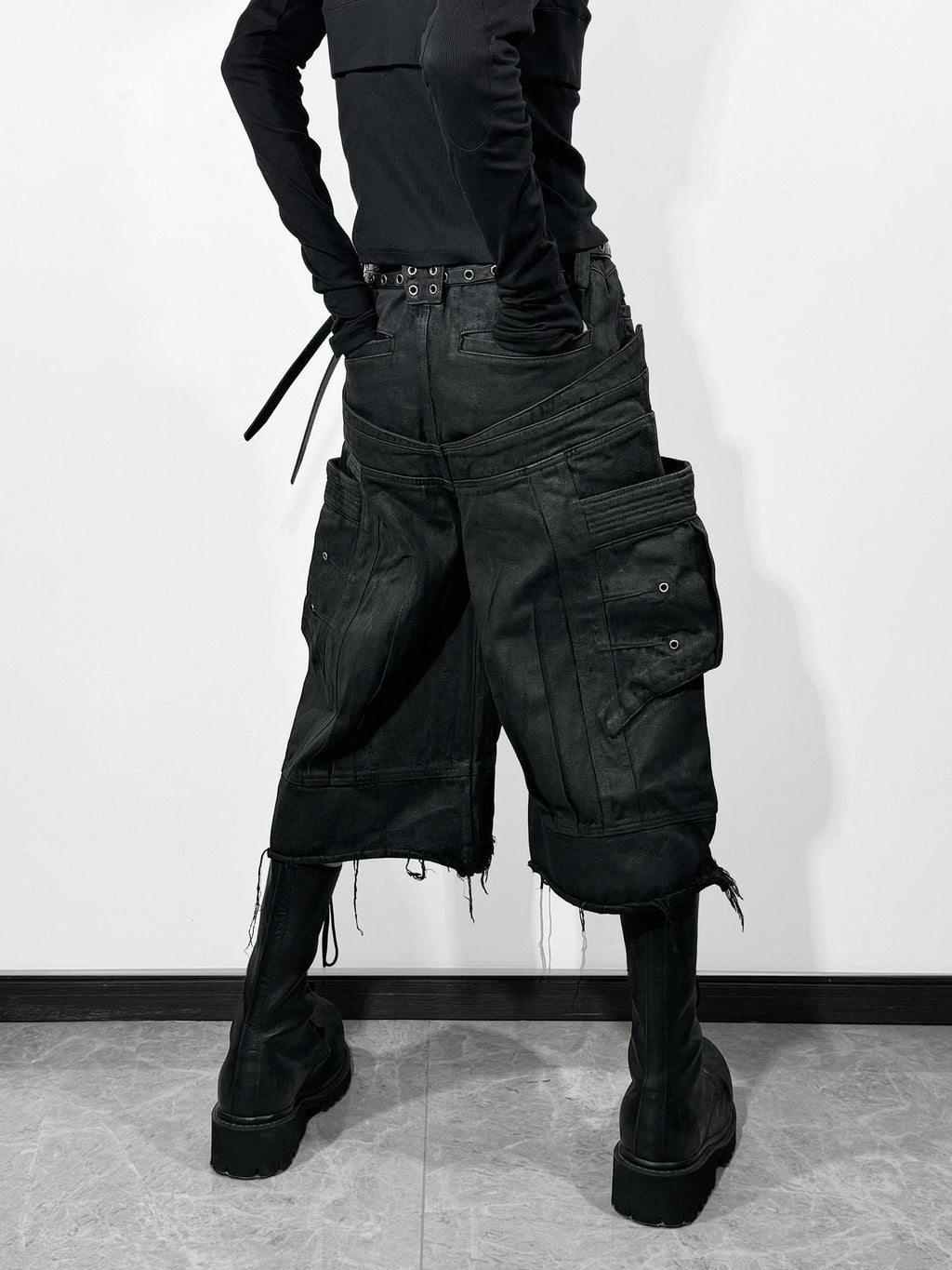 ATAnothingness Breathable Pure Cotton Relaxed Cargo Straight Unisex Metallic Black Denim Shorts