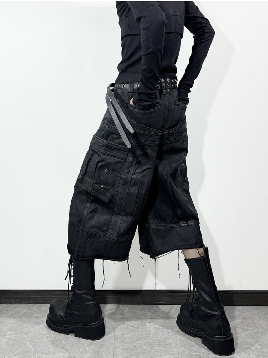 ATAnothingness Breathable Pure Cotton Relaxed Cargo Straight Unisex Metallic Black Denim Shorts