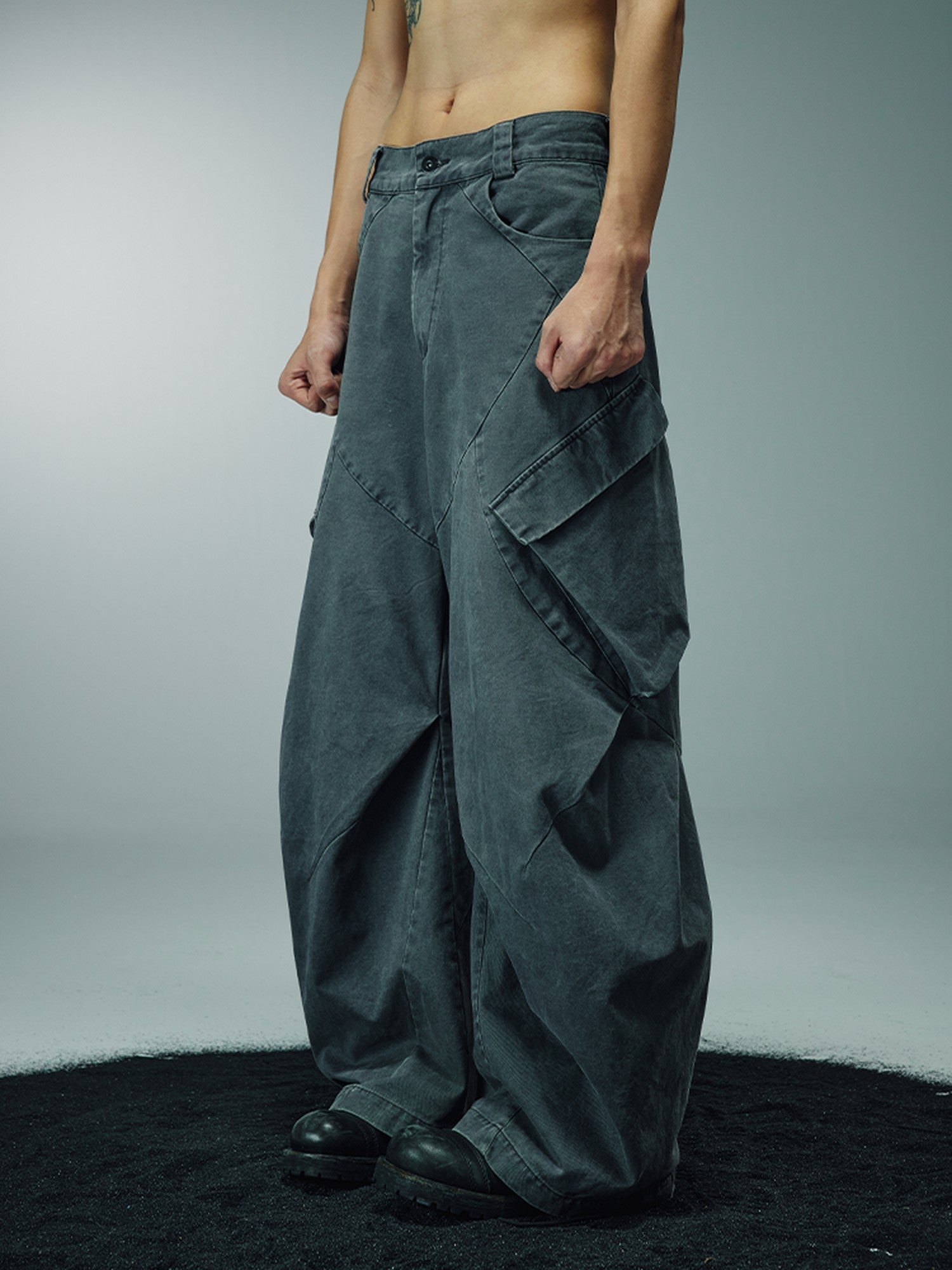 AvinMade Washed Curved Seam Cargo Mid Rise Women's Cotton Wide-leg Pants