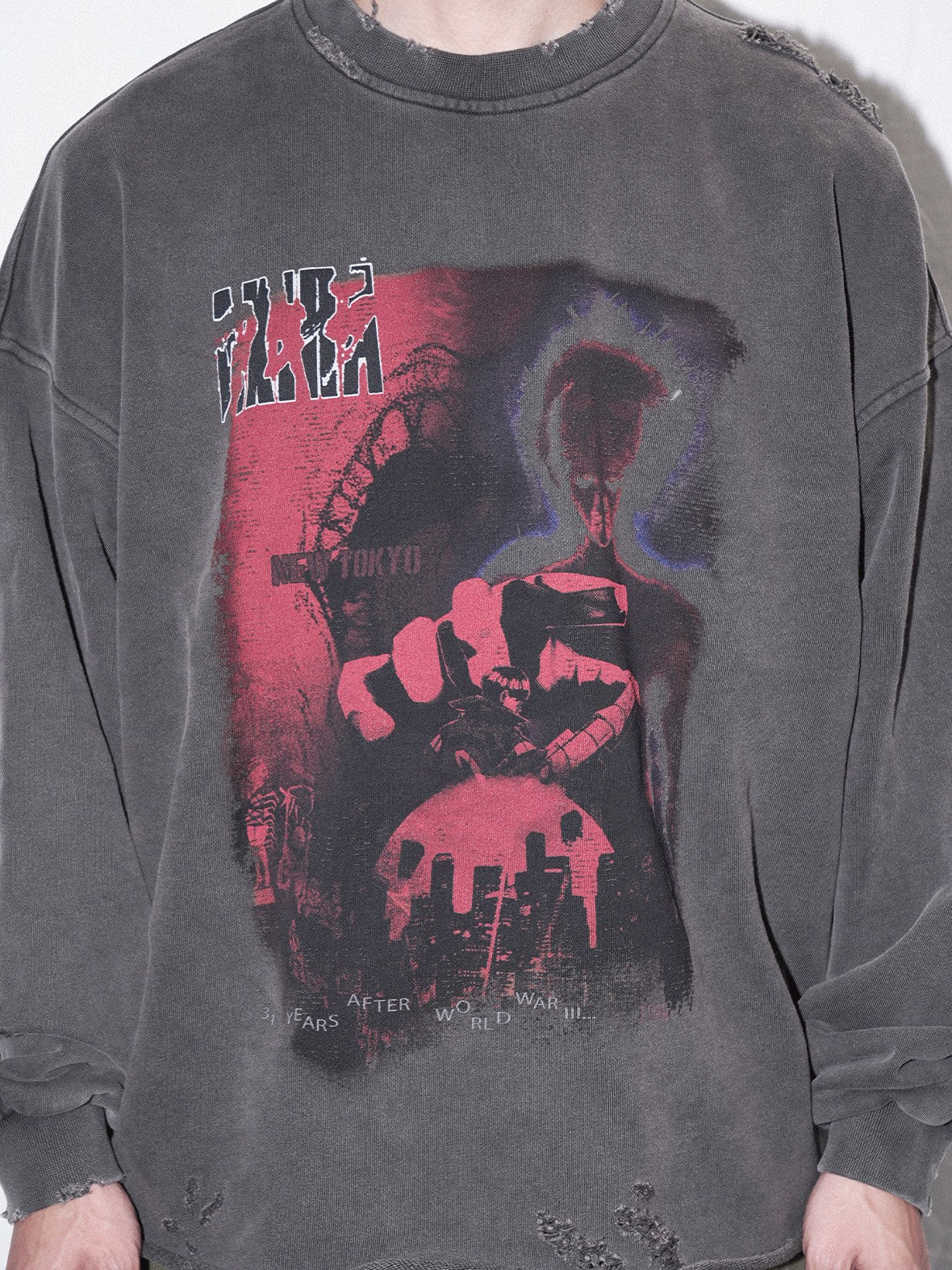 AvinMade Washed Distressed Person Print Loose Fit Women's Cotton Crewneck Sweatshirts