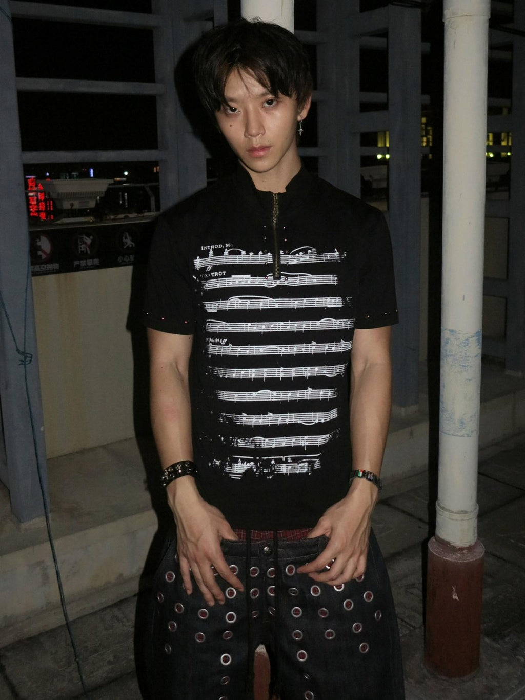 Dream Band Punk Musical Note Stand Collar Cinched Waist Women's Pure Cotton Henley T-shirts