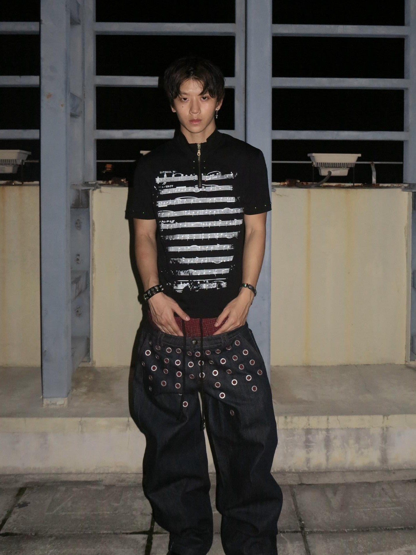 Dream Band Punk Musical Note Stand Collar Cinched Waist Women's Pure Cotton Henley T-shirts