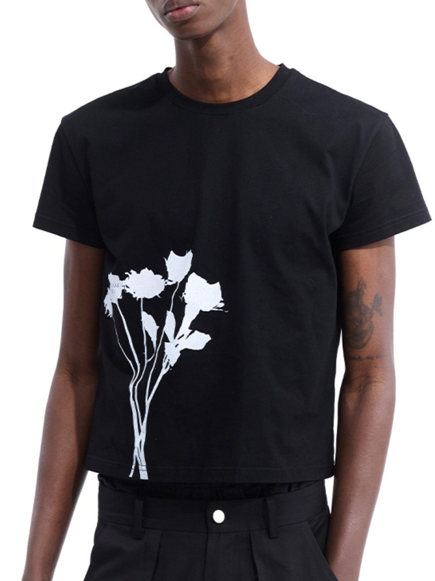 Dream Band White Floral Slim Fit Round Neck Women's Cotton Short Sleeve T-shirts