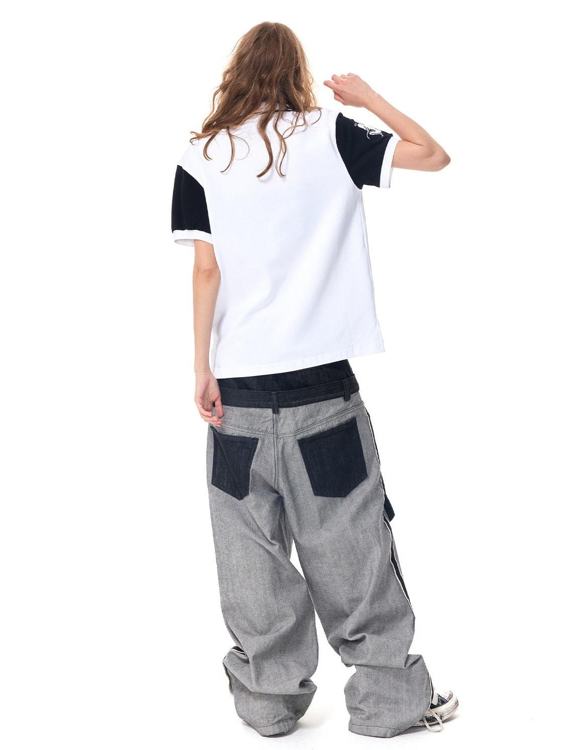 HAS2SONS Black White Contrast Eye Print Shoulder Colorblock Women's Classic Polos
