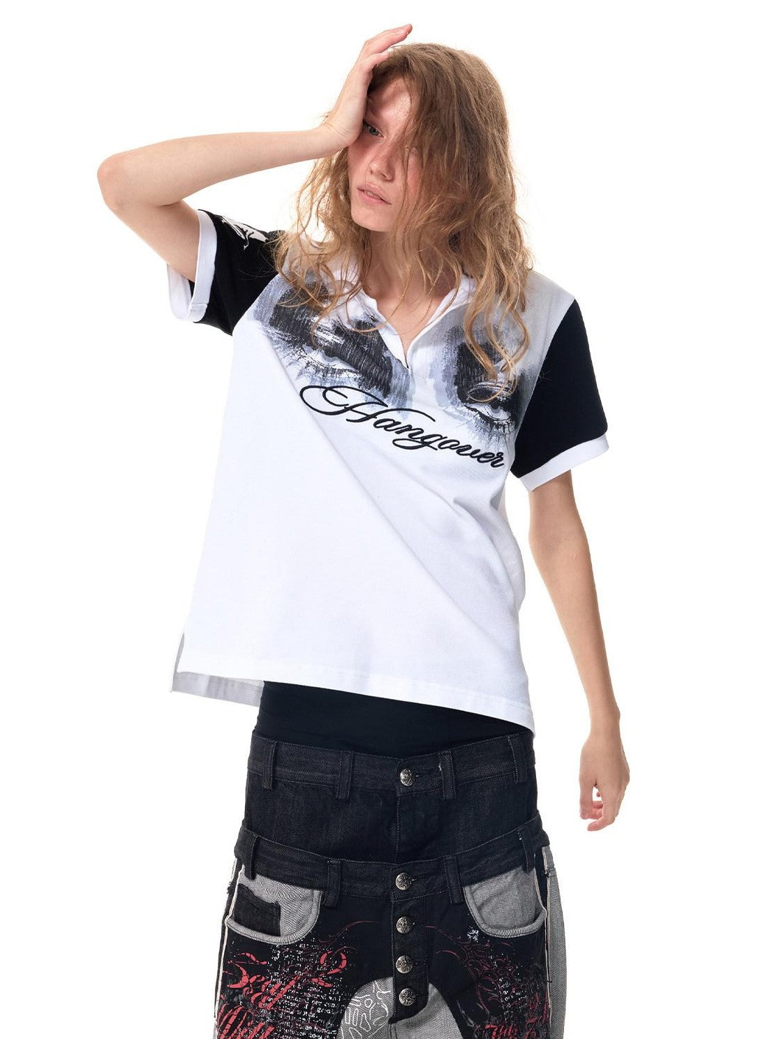 HAS2SONS Black White Contrast Eye Print Shoulder Colorblock Women's Classic Polos