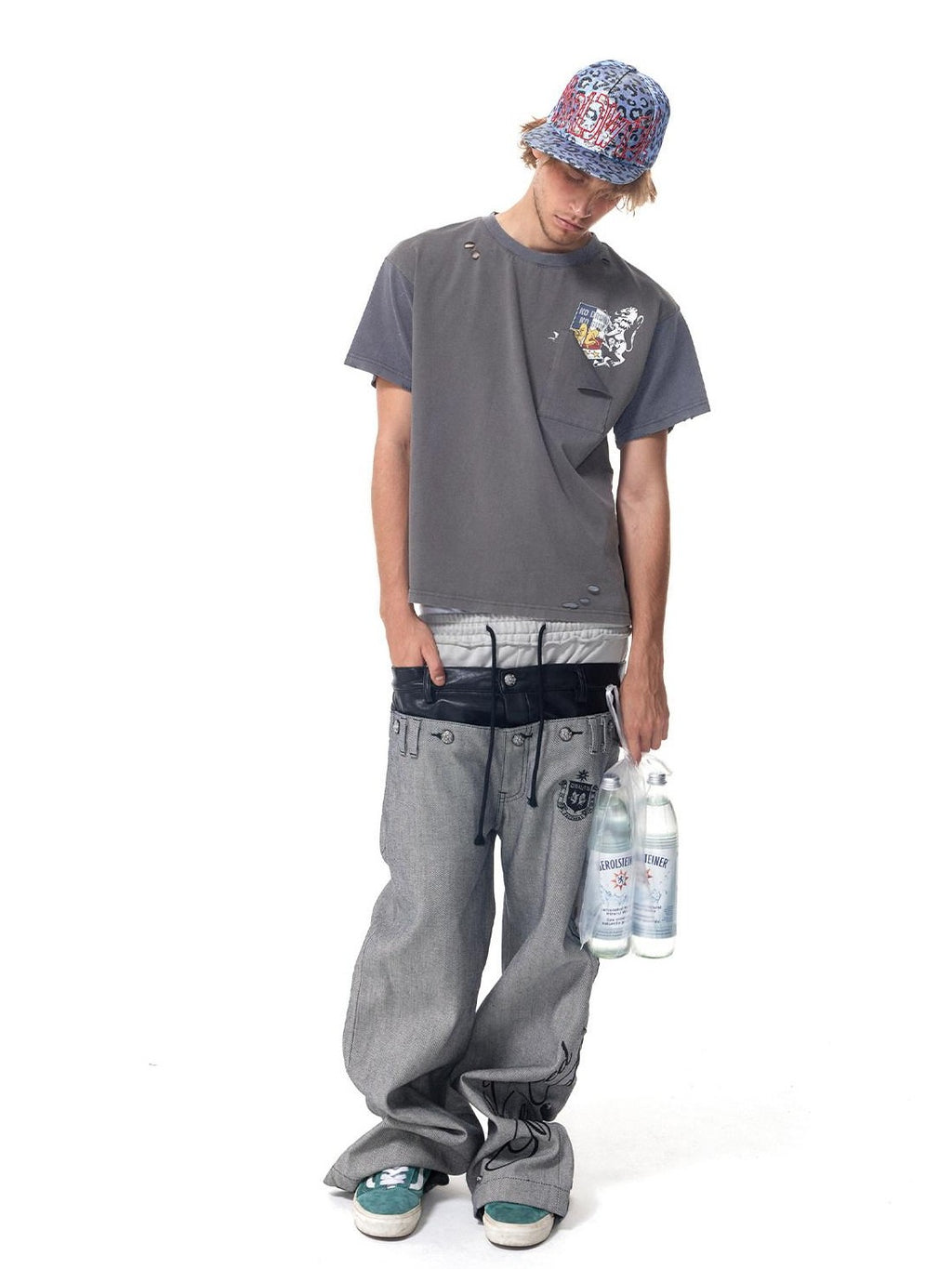 HAS2SONS Boxy Patchwork Pocket Women's Washed Gray Short Sleeve T-shirts