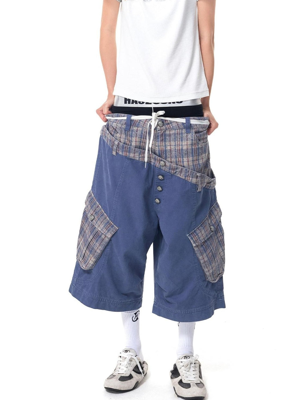 HAS2SONS Cropped Snakeskin Patchwork Plaid Double Waist Four Button Women's Cargo Shorts