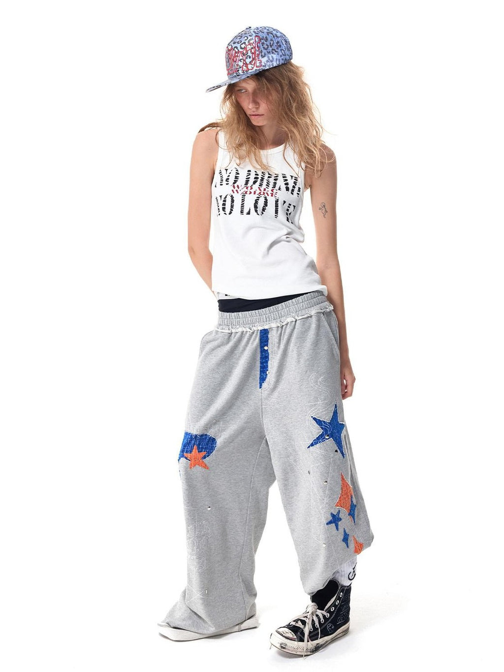 HAS2SONS Gray Star Patch Distressed Applique Embroidery Studded Baggy Women's Sweatpants