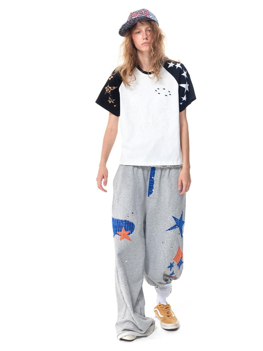 HAS2SONS Gray Star Patch Distressed Applique Embroidery Studded Baggy Women's Sweatpants