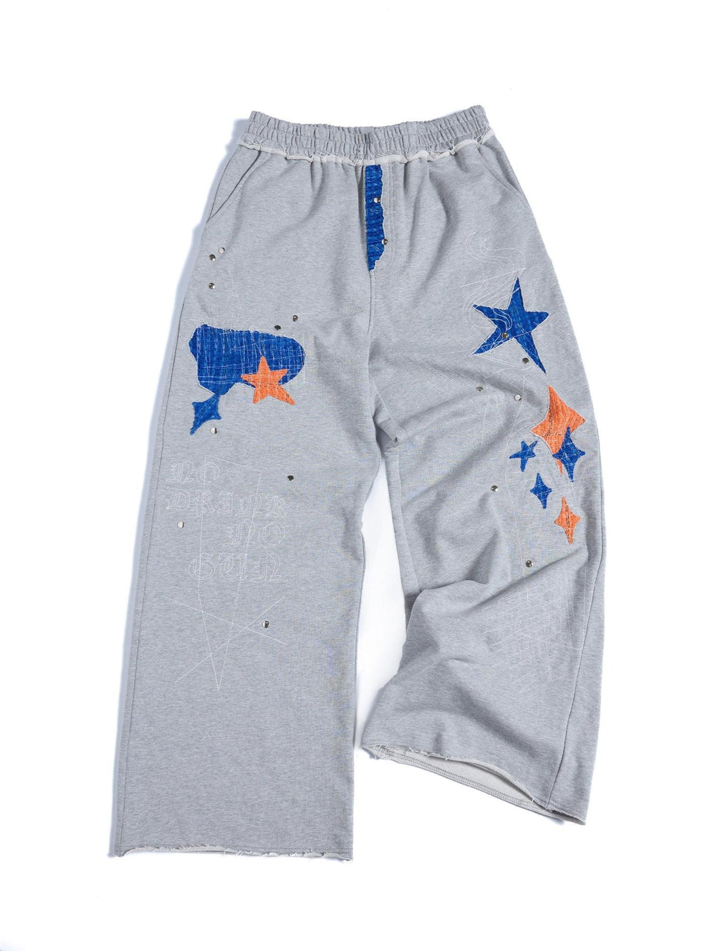 HAS2SONS Gray Star Patch Distressed Applique Embroidery Studded Baggy Women's Sweatpants