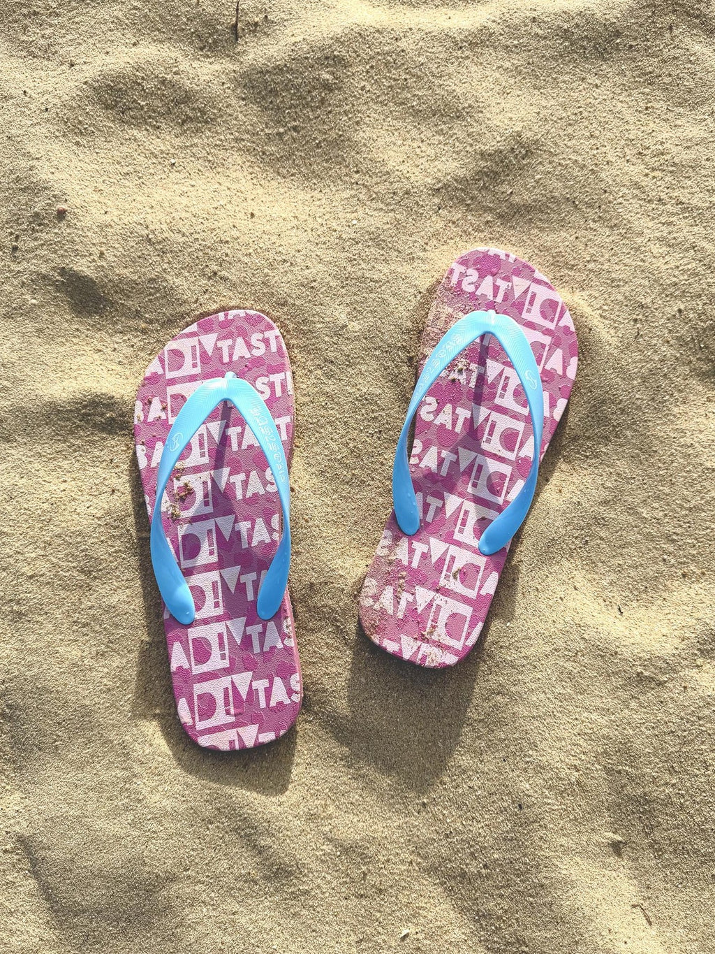 HAS2SONS Pink Leopard Print Non Slip Toe Post Women's Composite Flip Flops
