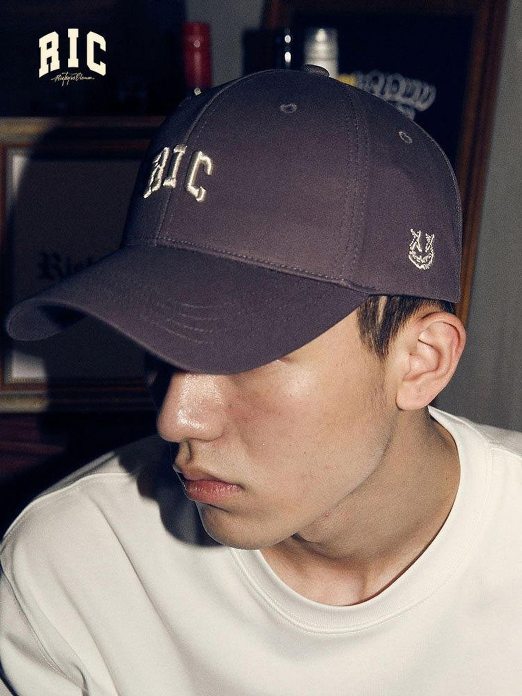 RickyisClown Arch Bridge Vintage Embroidered Torn Smiley Men's Cotton Baseball Caps