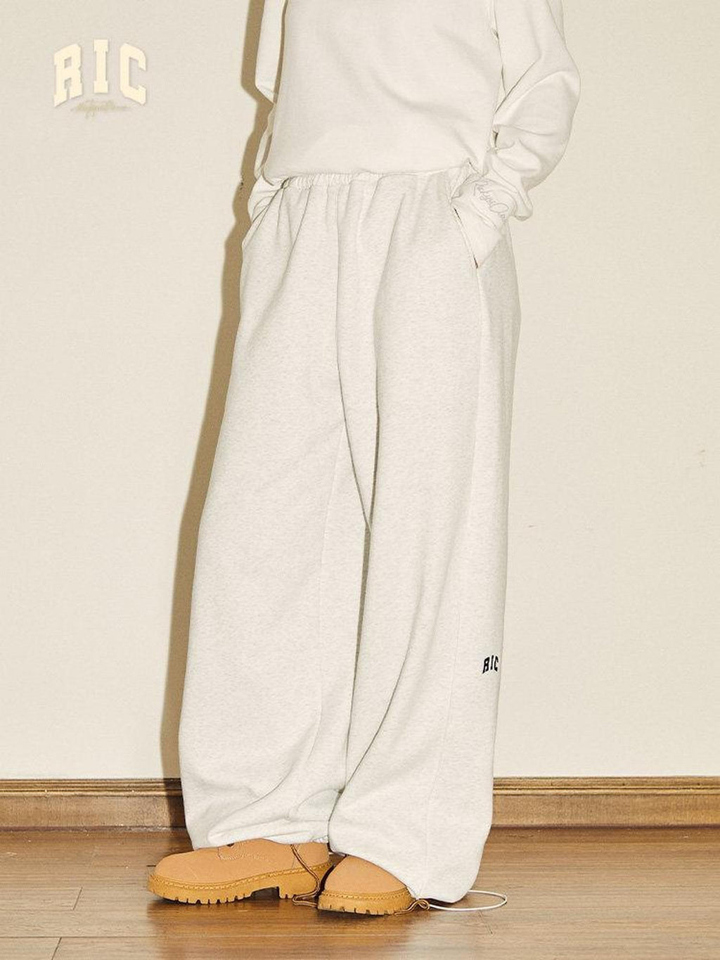 RickyisClown Black Gray Basic Logo Thick Street Men's Cotton Blend Sweatpants