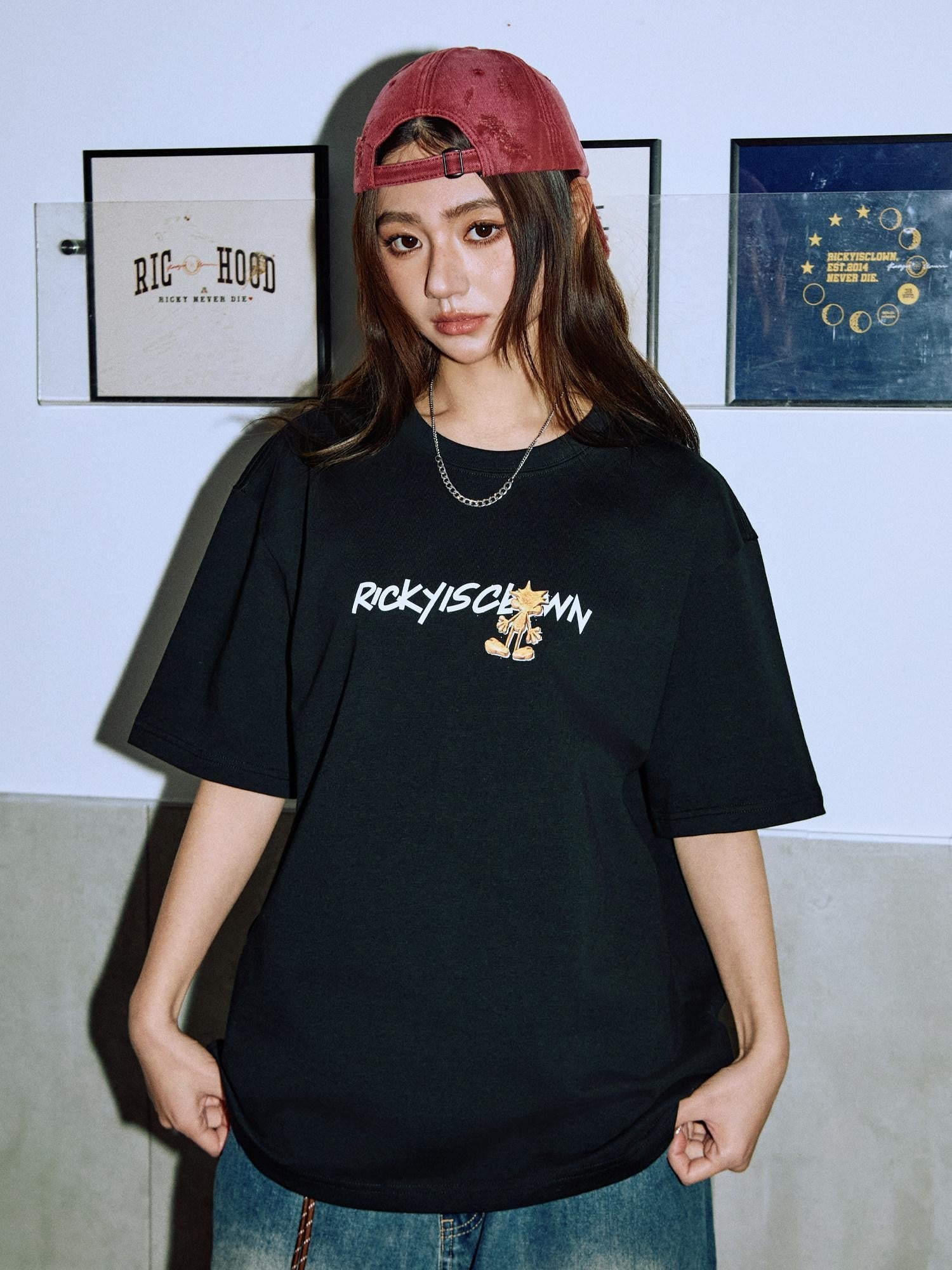 RickyisClown Cartoon Pineapple Playful Embroidered Loose Fit Men's Short Sleeve T-shirts