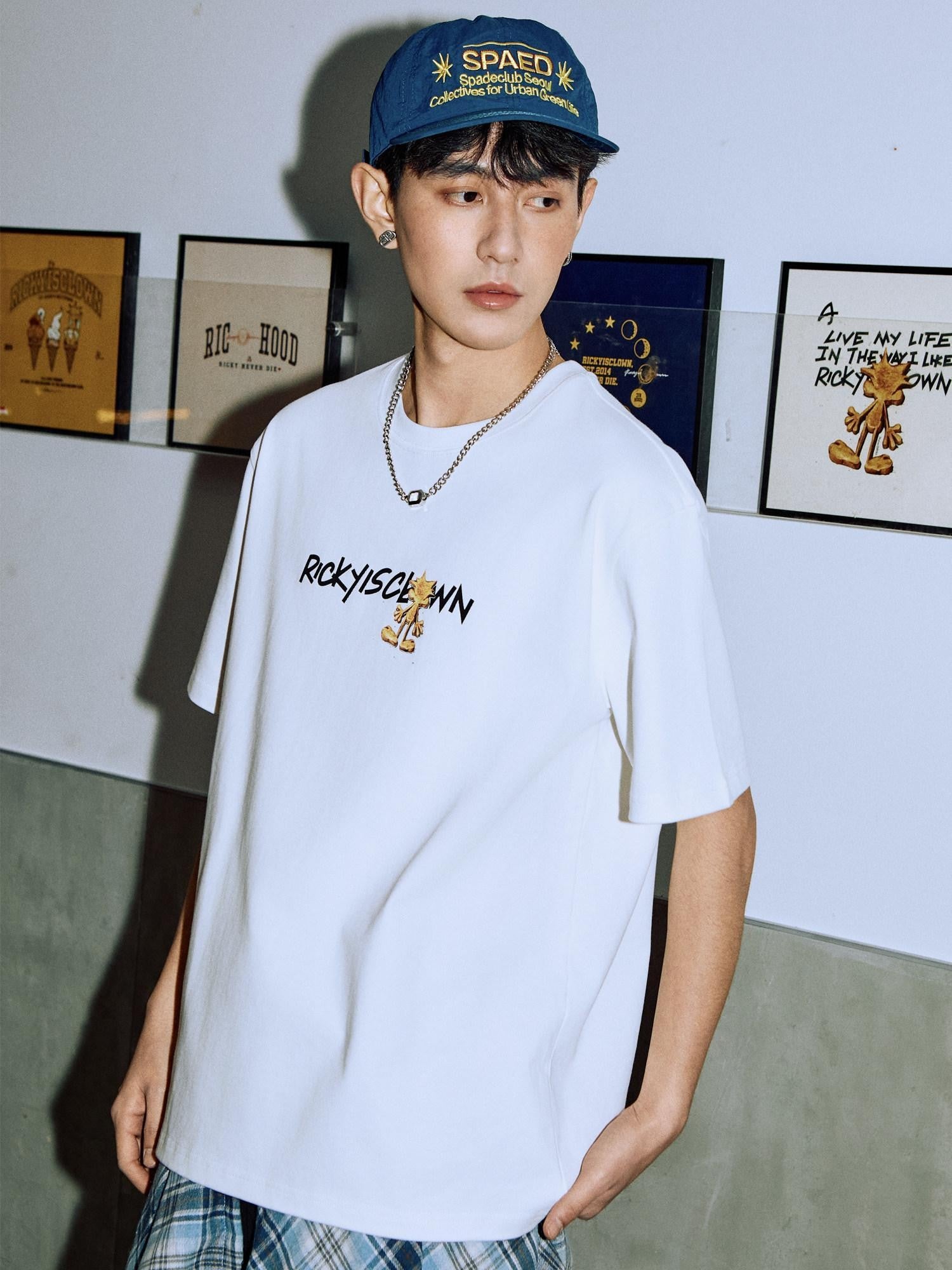 RickyisClown Cartoon Pineapple Playful Embroidered Loose Fit Men's Short Sleeve T-shirts