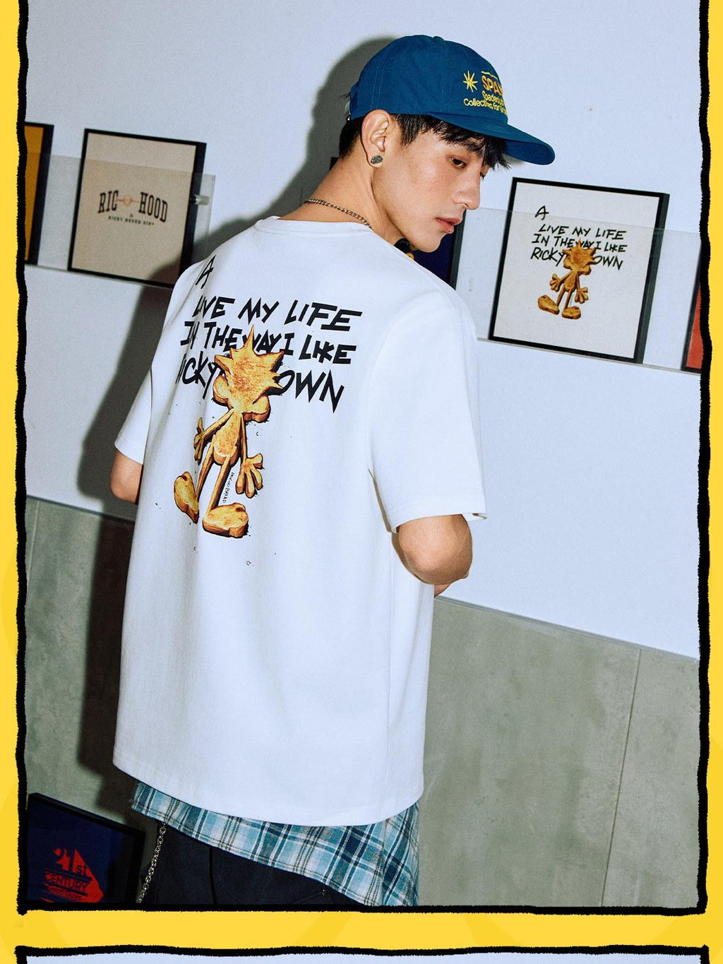 RickyisClown Cartoon Pineapple Playful Embroidered Loose Fit Men's Short Sleeve T-shirts