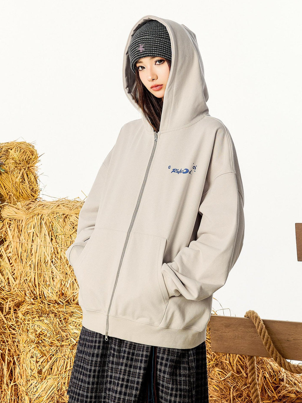 RickyisClown Graffiti Print Hooded Oversized Men's Knitted Cotton Blend Zip-up Hoodies