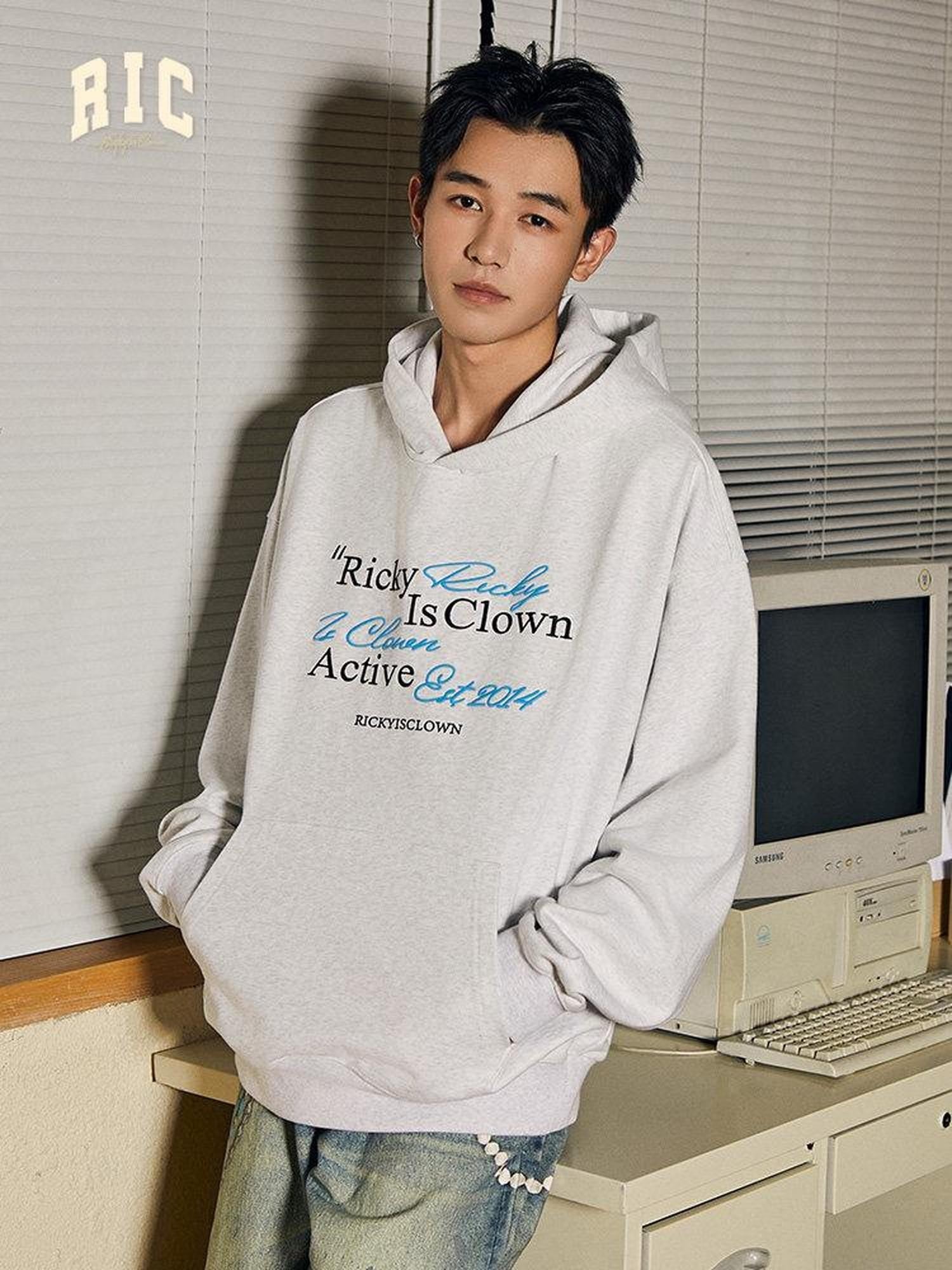 RickyisClown Heather Grey Handwritten Embroidery Hooded Men's Cotton Blend Pullover Hoodies