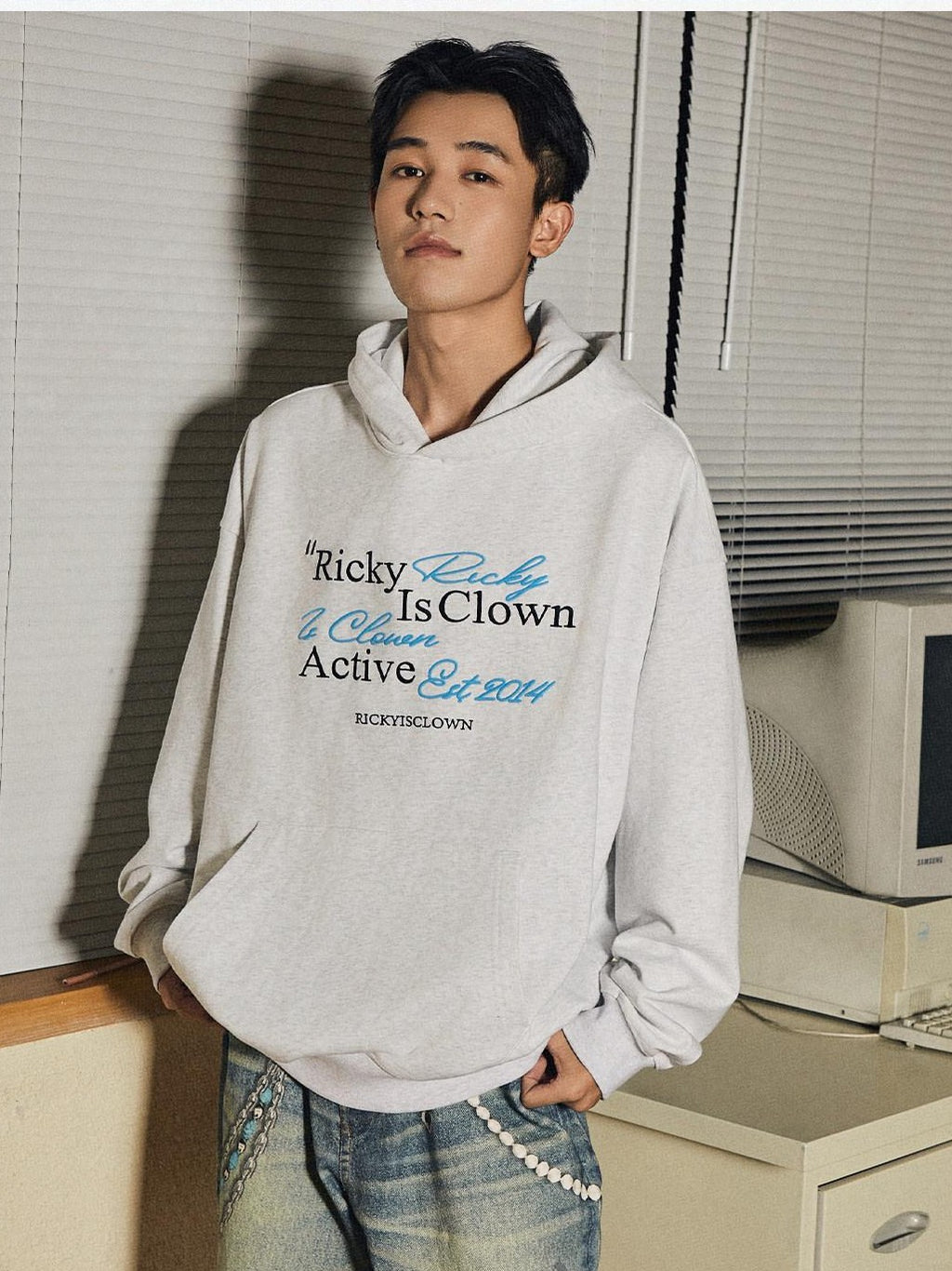 RickyisClown Heather Grey Handwritten Embroidery Hooded Men's Cotton Blend Pullover Hoodies