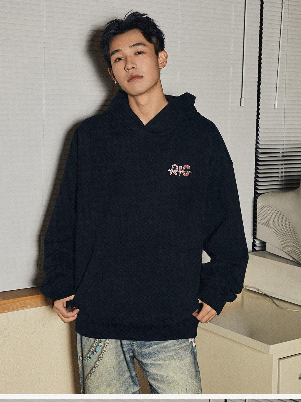 RickyisClown Snow Mountain Letter Print Casual Loose Men's Pullover Hoodies