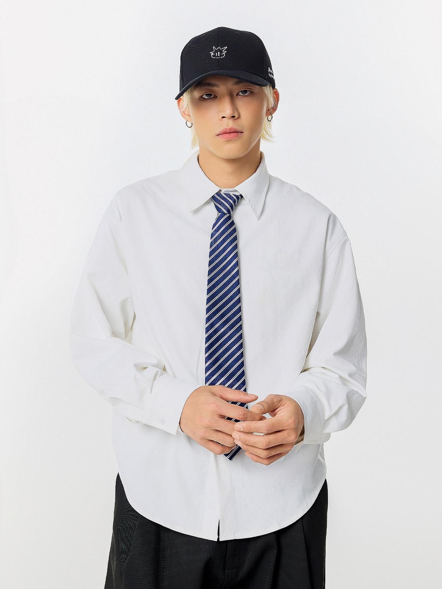 Solid Contrast Back Letter Embroidery Loose Men's Polyester Dress Shirts
