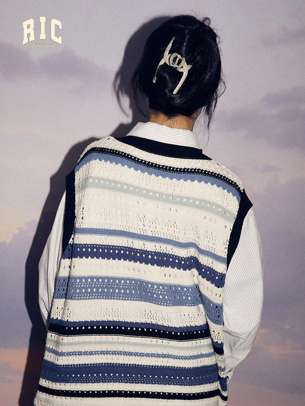 RickyisClown Trendy Round Neck Loose Fit Knit Pullover Men's Cotton Blend Sweater Vests
