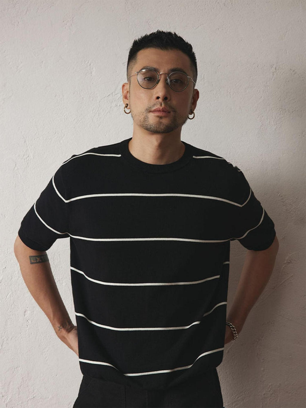 SUPERTOFU Breathable 100 Percent Cotton Striped Round Neck Unisex Short Sleeve T-Shirts