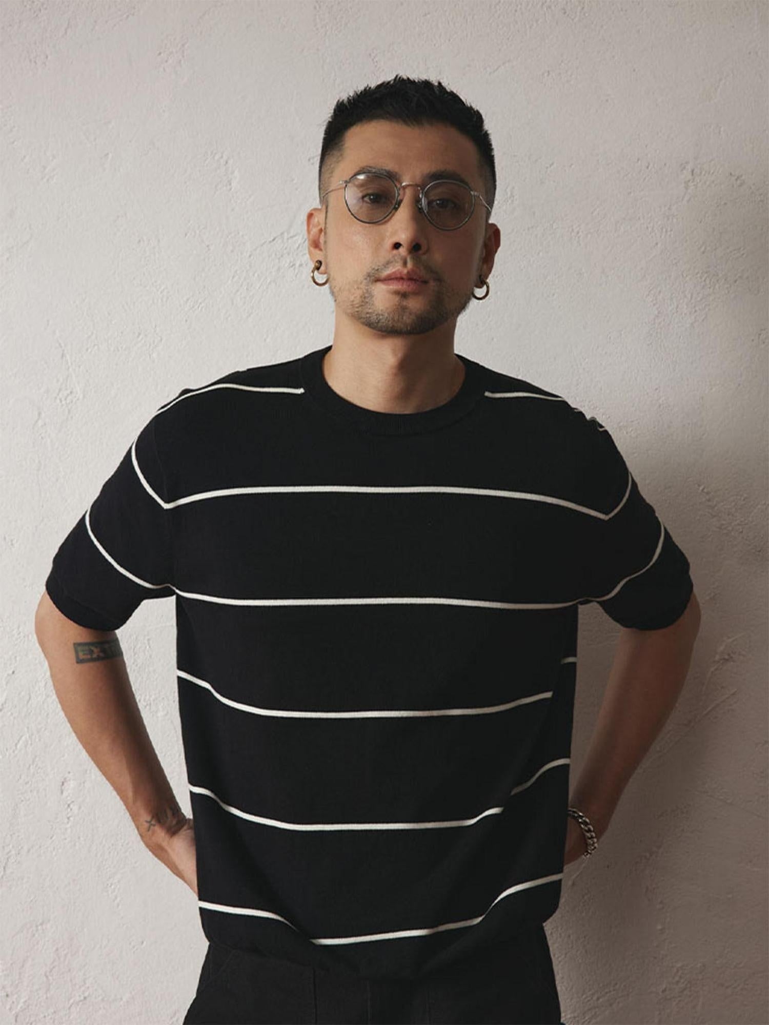 SUPERTOFU Breathable 100 Percent Cotton Striped Round Neck Unisex Short Sleeve T-Shirts