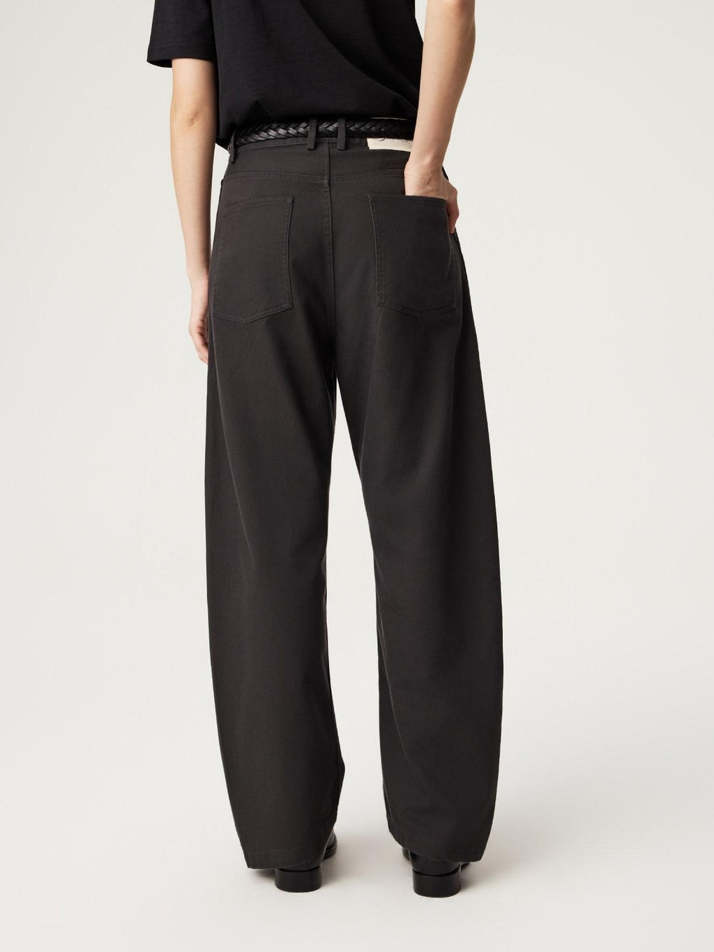 SUPERTOFU Breathable Cotton Lyocell Relaxed Curved Leg Button Fly Chinos