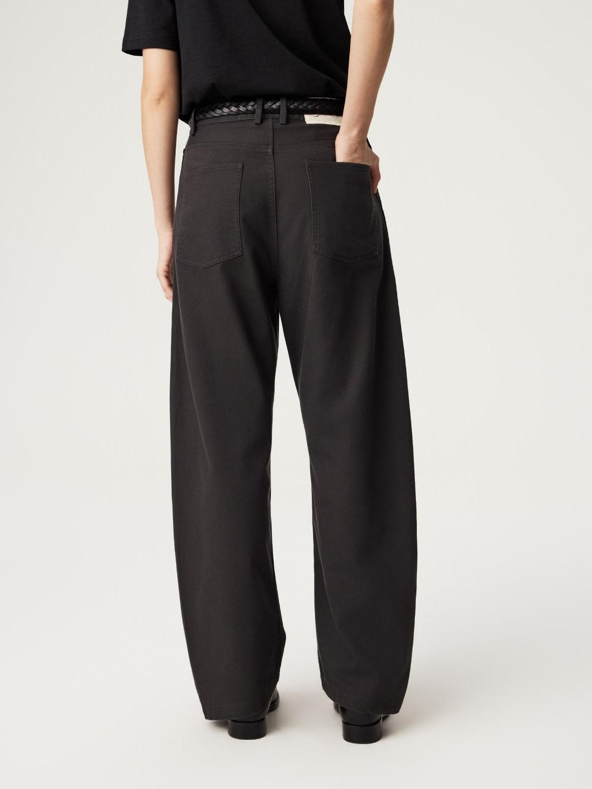 SUPERTOFU Breathable Cotton Lyocell Relaxed Curved Leg Button Fly Chinos