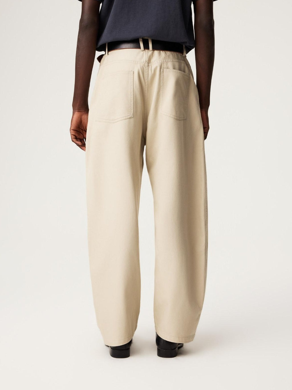 SUPERTOFU Breathable Cotton Lyocell Relaxed Curved Leg Button Fly Chinos