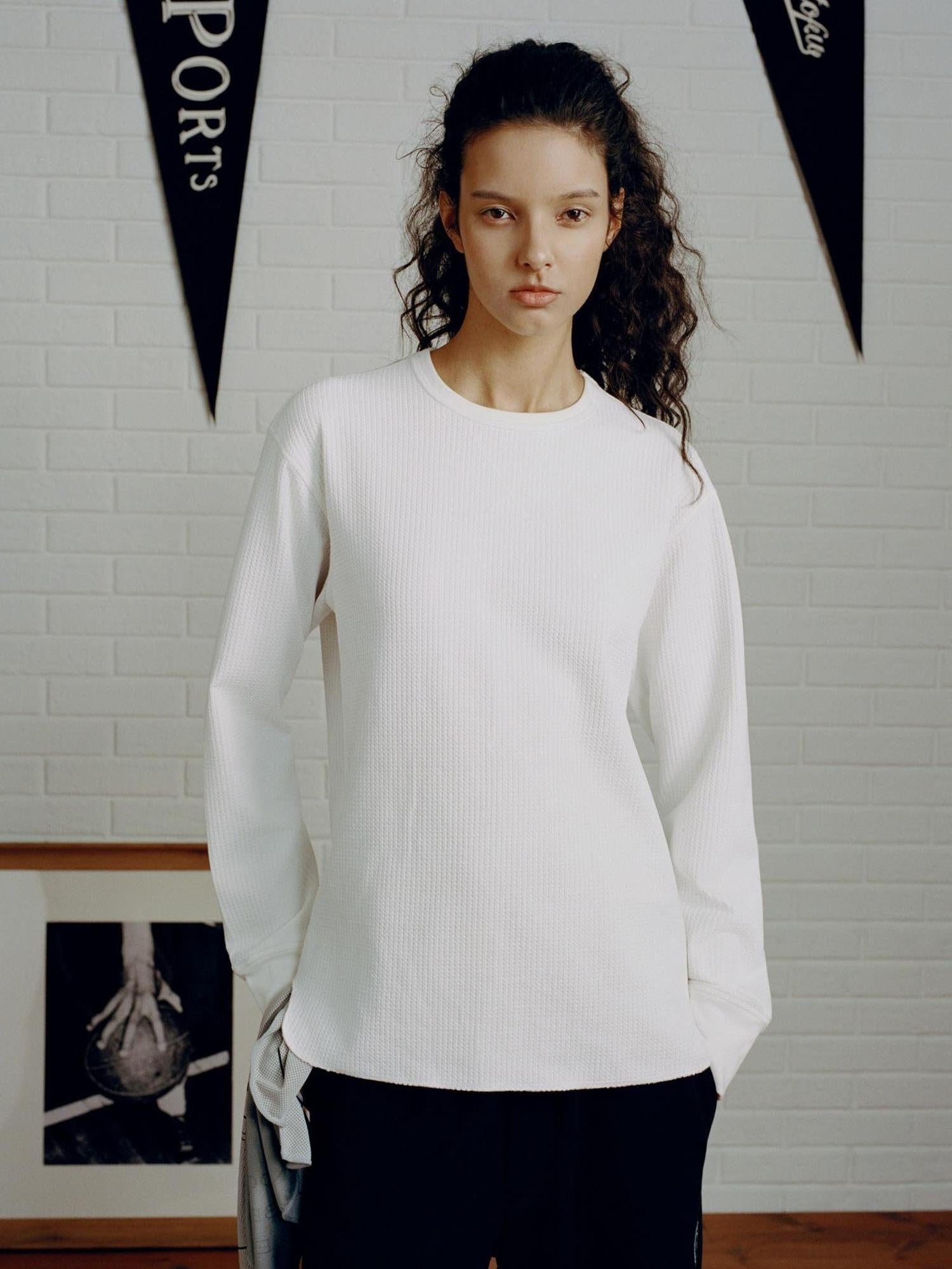 SUPERTOFU Breathable Polyester Japanese Round Neck Unisex Solid Black Long Sleeve T-Shirts