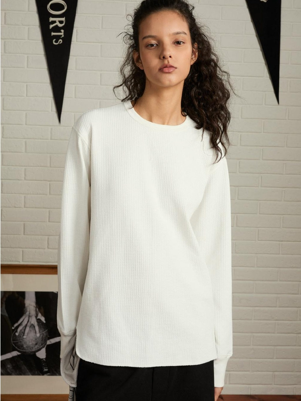 SUPERTOFU Breathable Polyester Japanese Round Neck Unisex Solid Black Long Sleeve T-Shirts