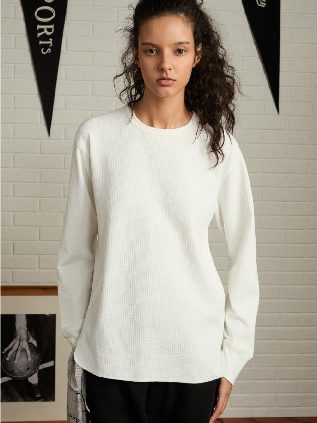 SUPERTOFU Breathable Polyester Japanese Round Neck Unisex Solid Black Long Sleeve T-Shirts