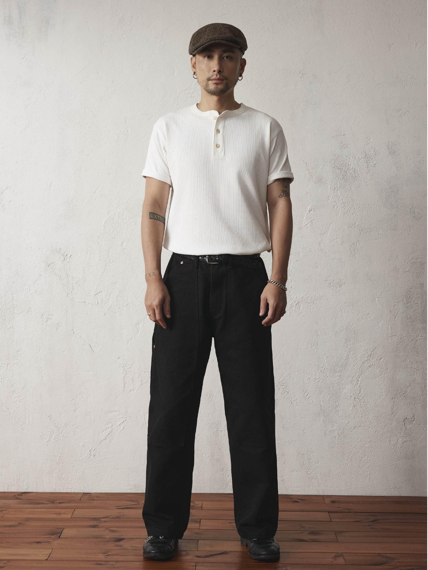 SUPERTOFU Comfortable Loose Fit Youth Casual Everyday Solid Black Beige Straight Pants
