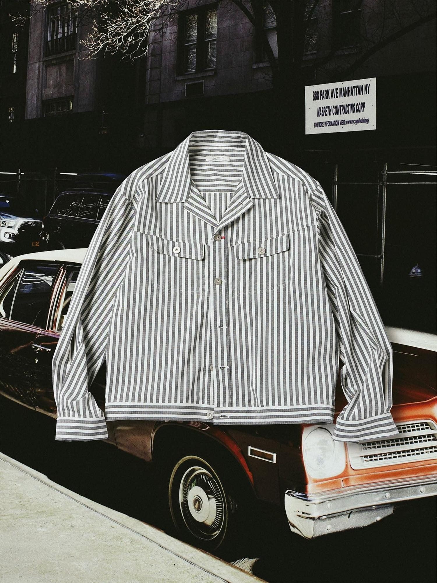 SUPERTOFU Cropped Exposed Stitch Vintage Long Sleeve Unisex Striped Polyester Shirts
