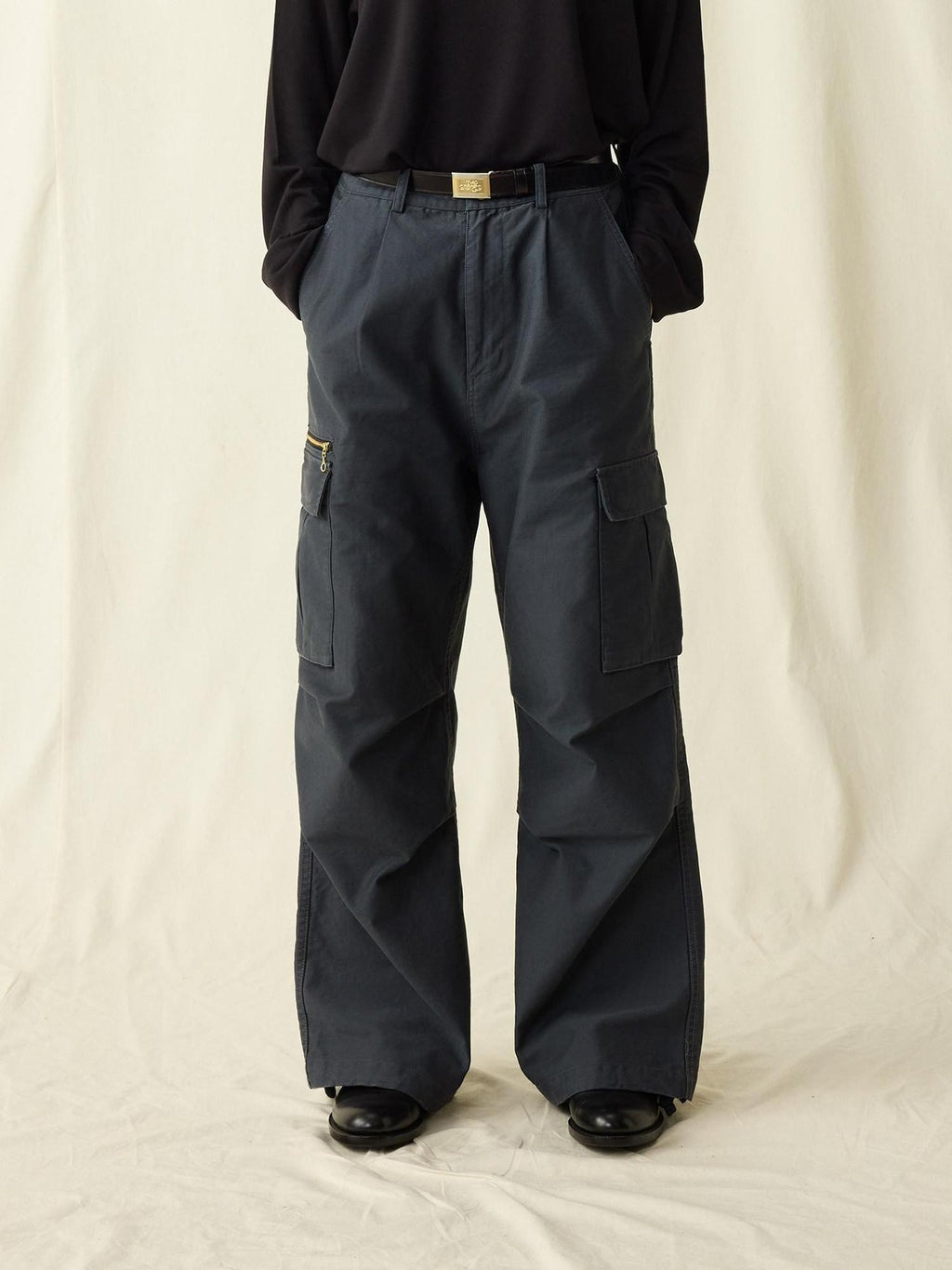 SUPERTOFU Distressed Loose Fit Cargo Workwear Unisex Gray Cotton Zipper Fly Straight Pants