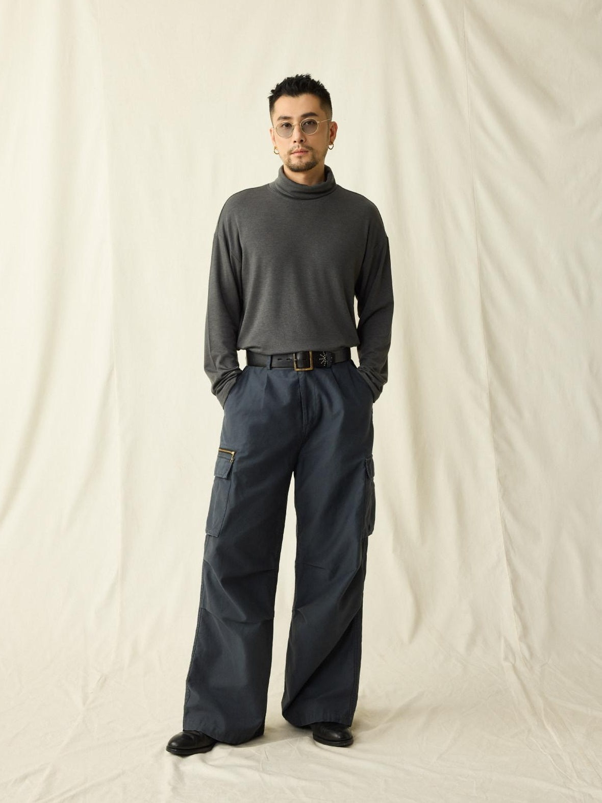 SUPERTOFU Distressed Loose Fit Cargo Workwear Unisex Gray Cotton Zipper Fly Straight Pants