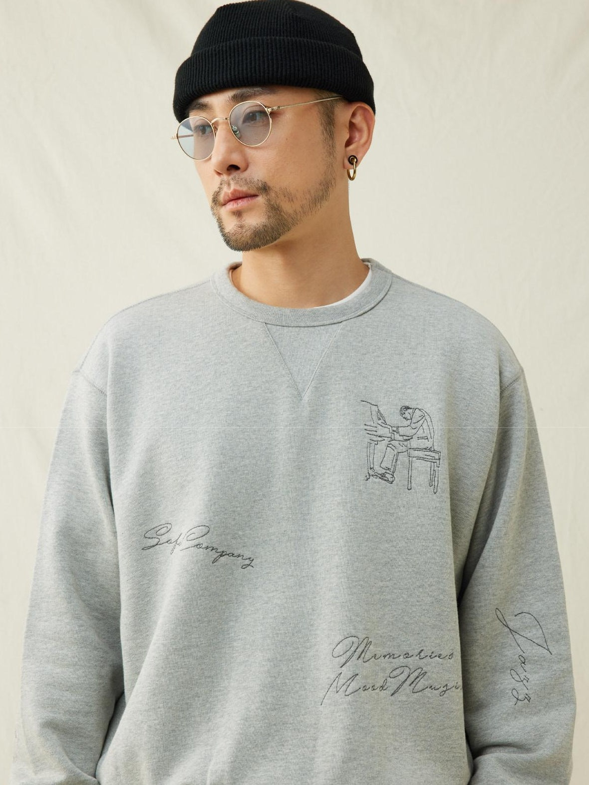 SUPERTOFU Embroidered 100 Percent Cotton Loose Fit Unisex Raglan Heather Gray Sweatshirts