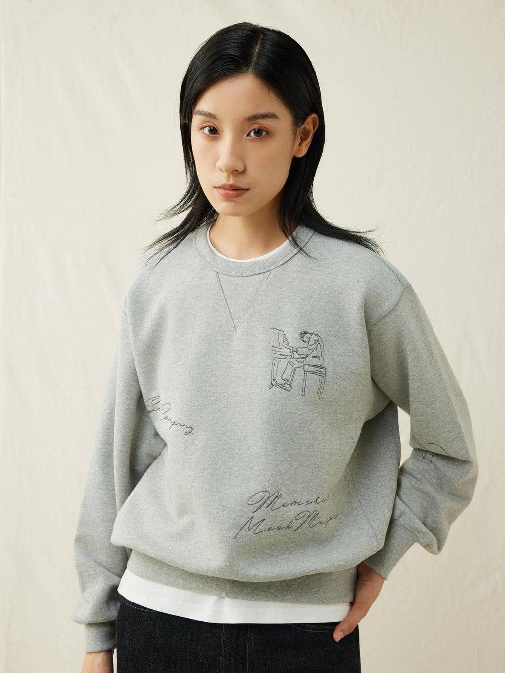 SUPERTOFU Embroidered 100 Percent Cotton Loose Fit Unisex Raglan Heather Gray Sweatshirts