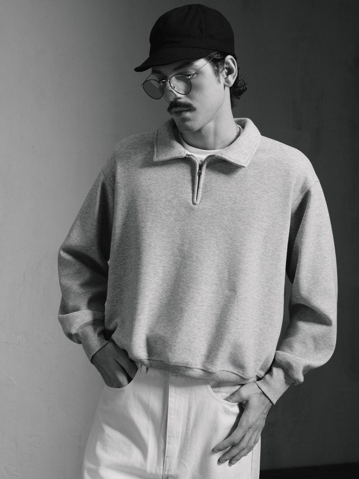 SUPERTOFU Fleece Lined Loose Fit Half Zip Turn Down Collar Unisex Cotton Blend Sweatshirts