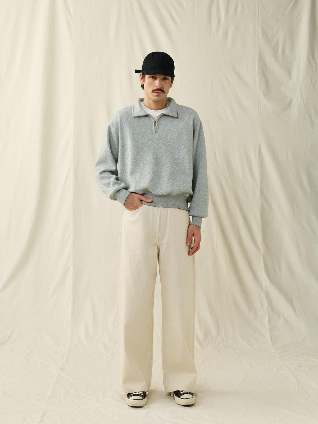 SUPERTOFU Fleece Lined Loose Fit Half Zip Turn Down Collar Unisex Cotton Blend Sweatshirts