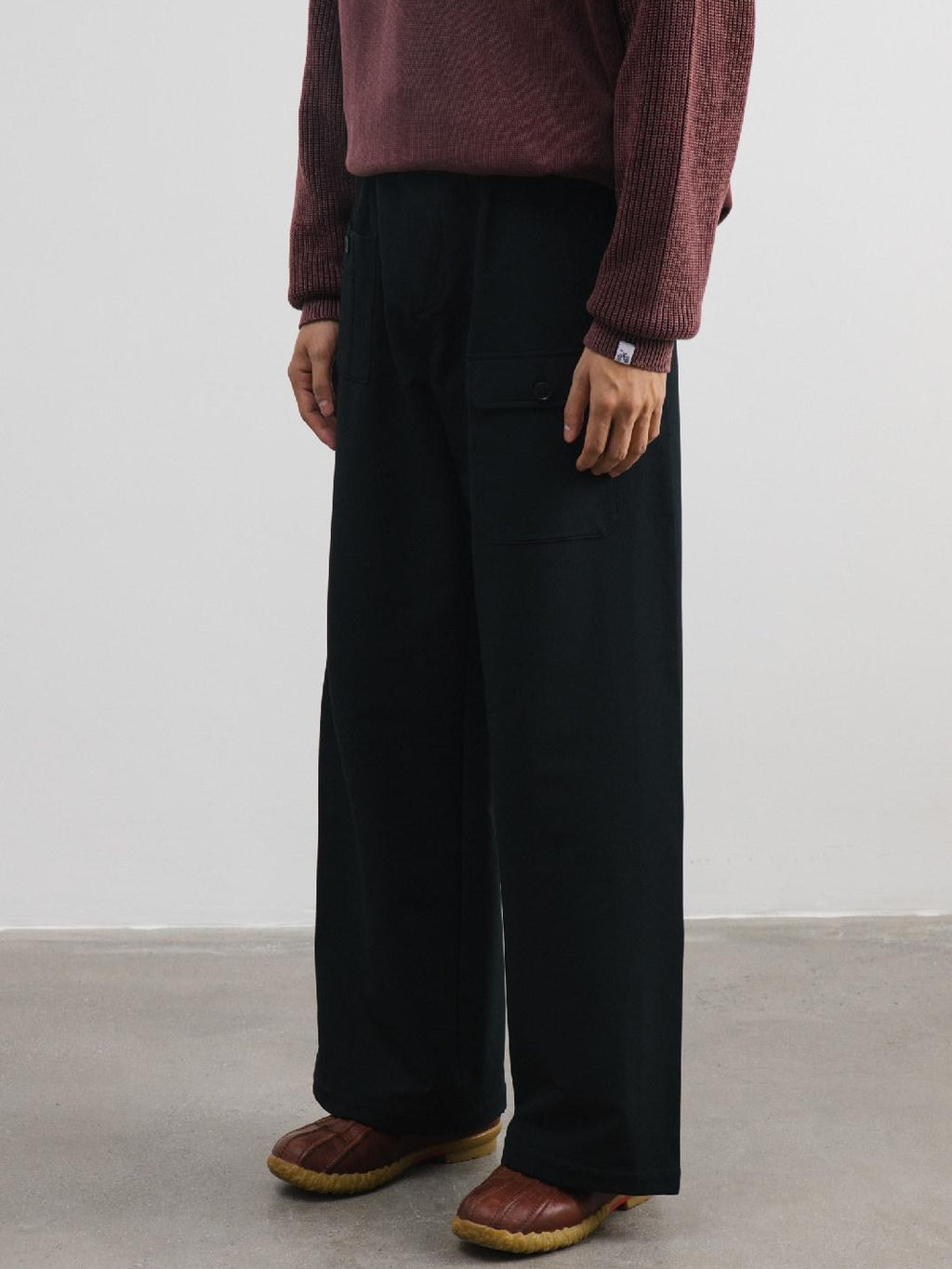 SUPERTOFU Fleece Lined Warm Straight Cut Mid Waist Casual Youth Black Solid Wide-Leg Pants