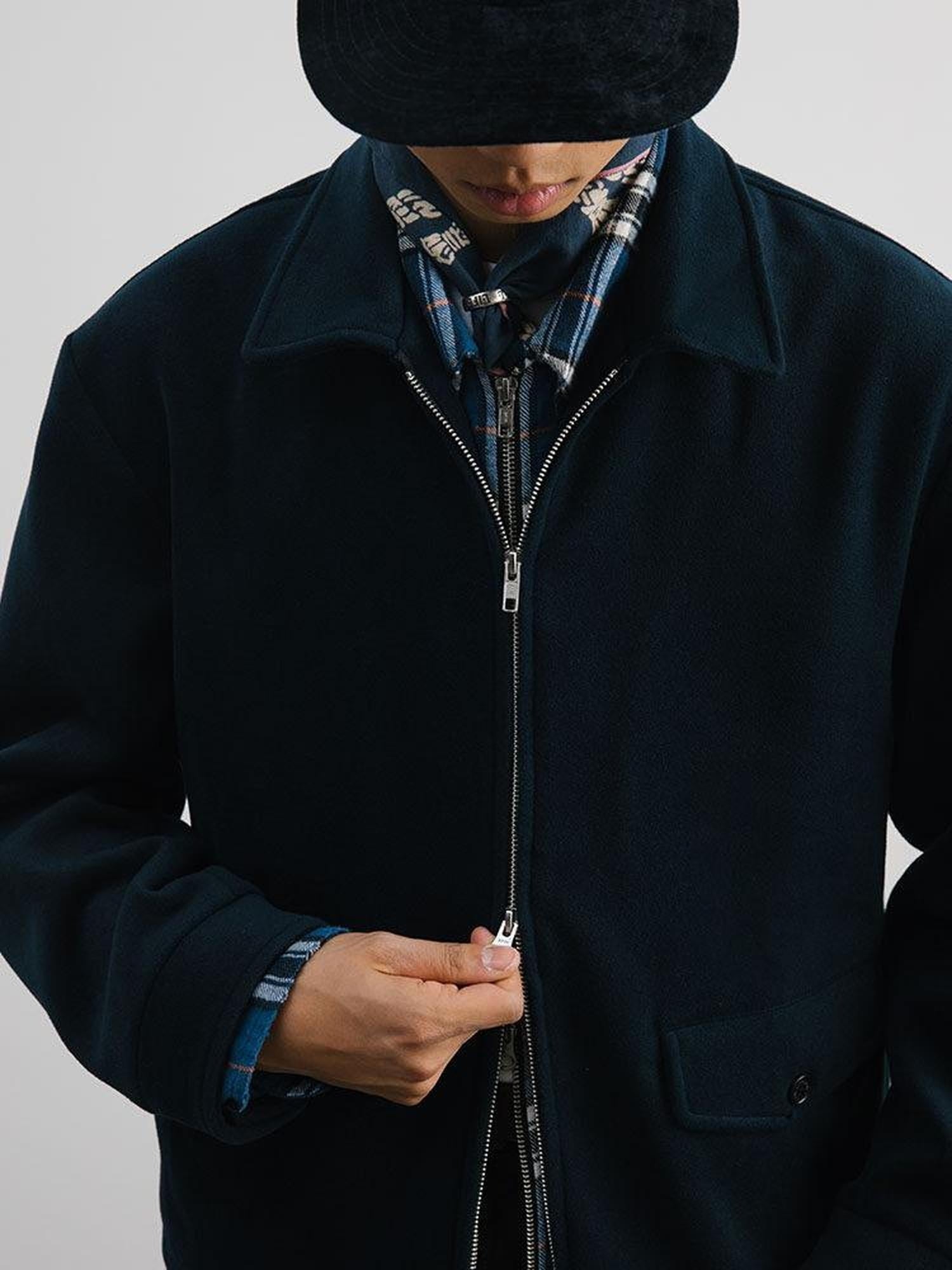 SUPERTOFU Light Zip Front Lapel Collar Regular Fit Unisex Navy Brown Casual Jackets