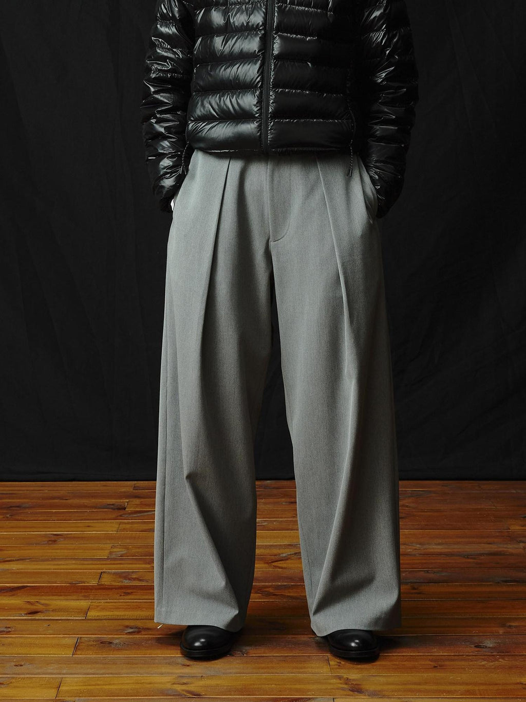 SUPERTOFU Loose Fit American Casual Youth Solid Black Grey Long Length Wide-Leg Pants