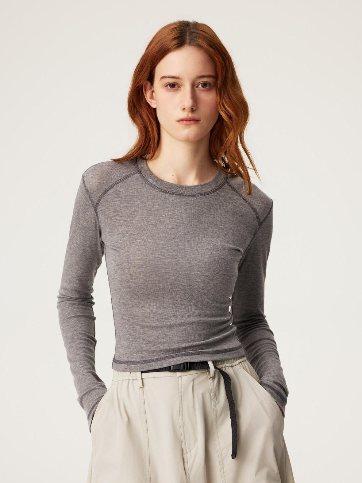 SUPERTOFU Lyocell Merino Slim Cropped Crewneck Knit Black Heather Long Sleeve T-Shirts