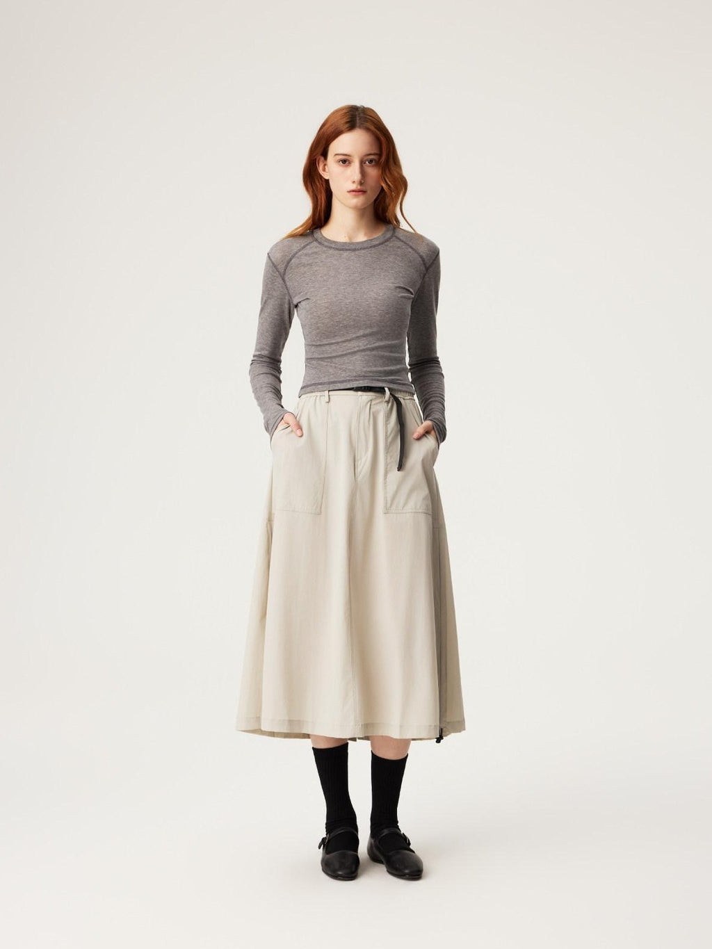 SUPERTOFU Lyocell Merino Slim Cropped Crewneck Knit Black Heather Long Sleeve T-Shirts